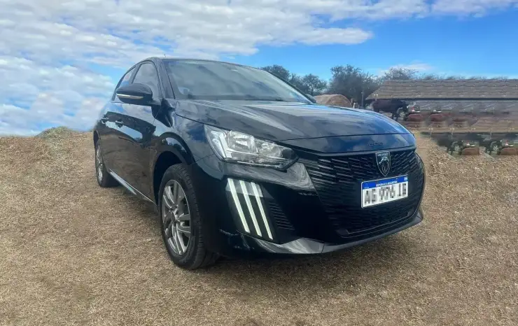 Peugeot 208 1.6 Allure At